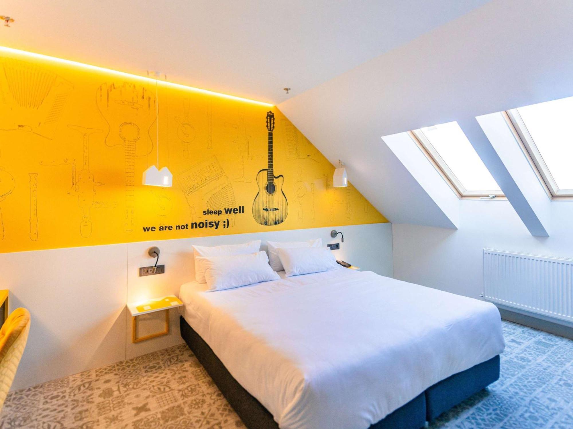 Hotel Ibis Styles Sibiu Arsenal Exterior foto