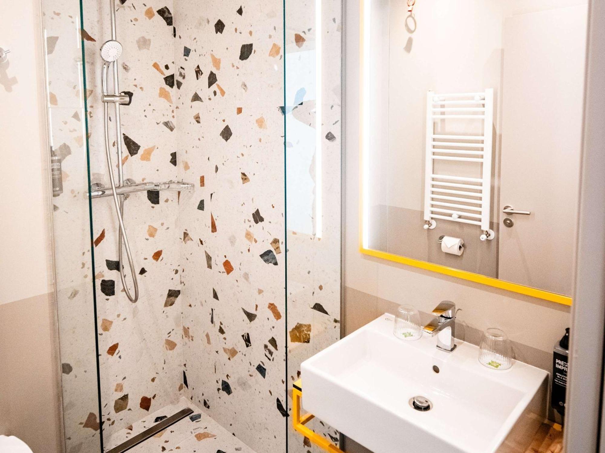 Hotel Ibis Styles Sibiu Arsenal Exterior foto