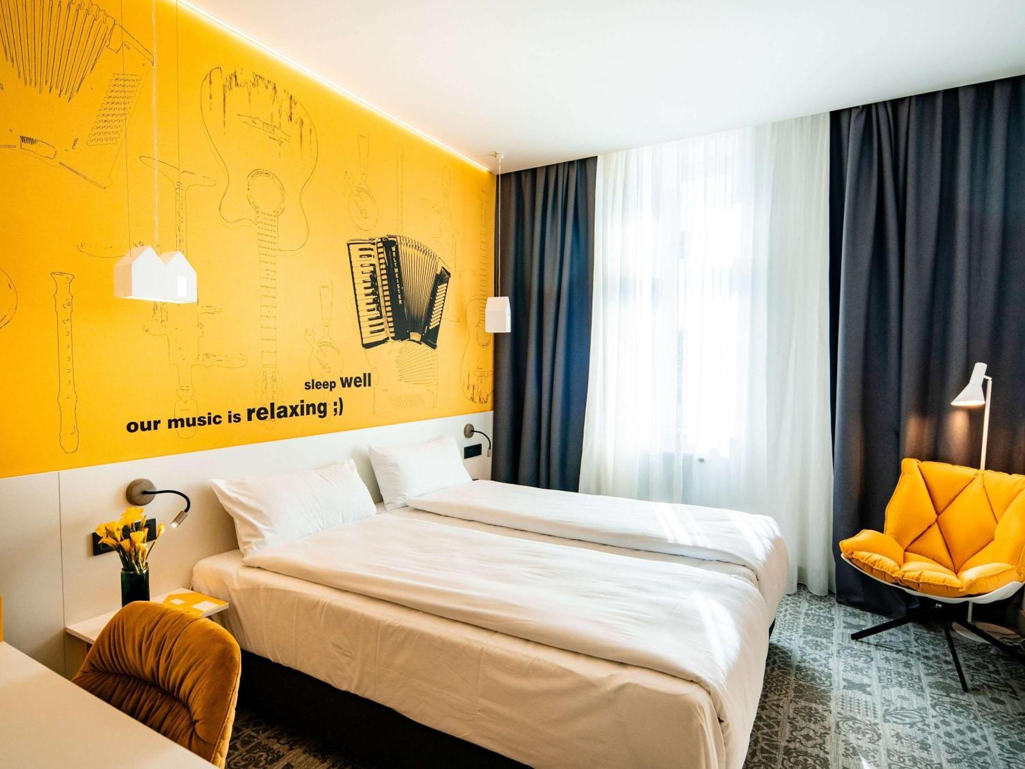 Hotel Ibis Styles Sibiu Arsenal Exterior foto