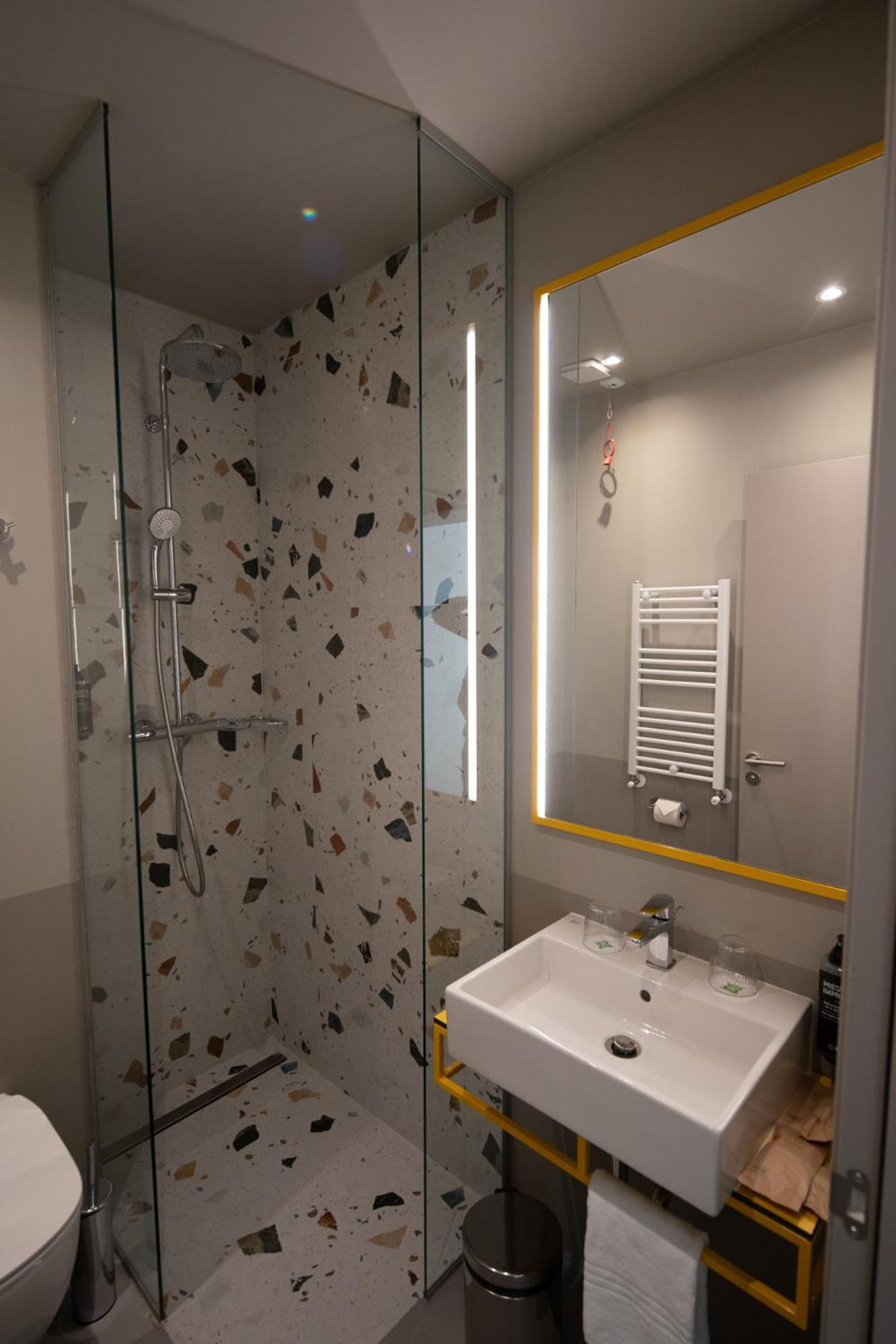 Hotel Ibis Styles Sibiu Arsenal Exterior foto