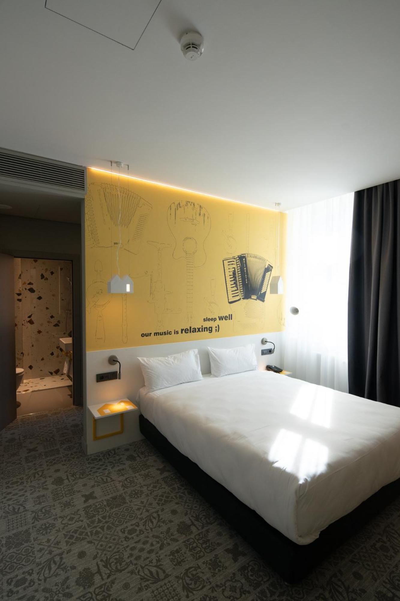Hotel Ibis Styles Sibiu Arsenal Exterior foto